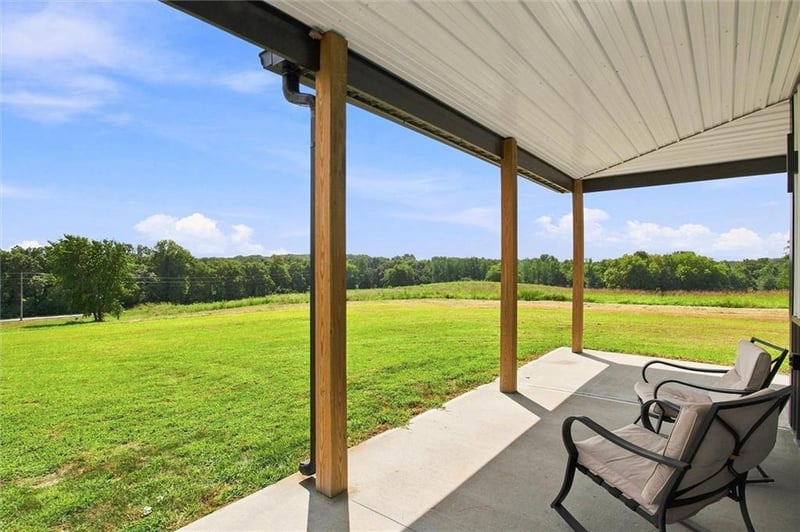 18076 115th Rd, Edgerton, MO 64444