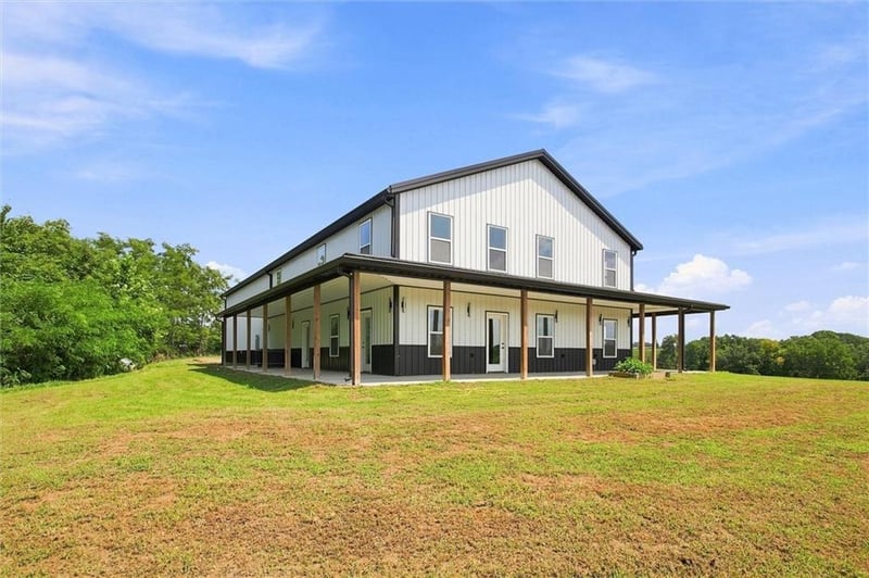 18076 115th Rd, Edgerton, MO 64444