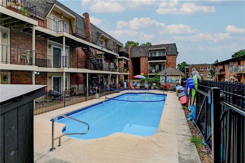 4038 Clark Ave, Kansas City, MO 64111
