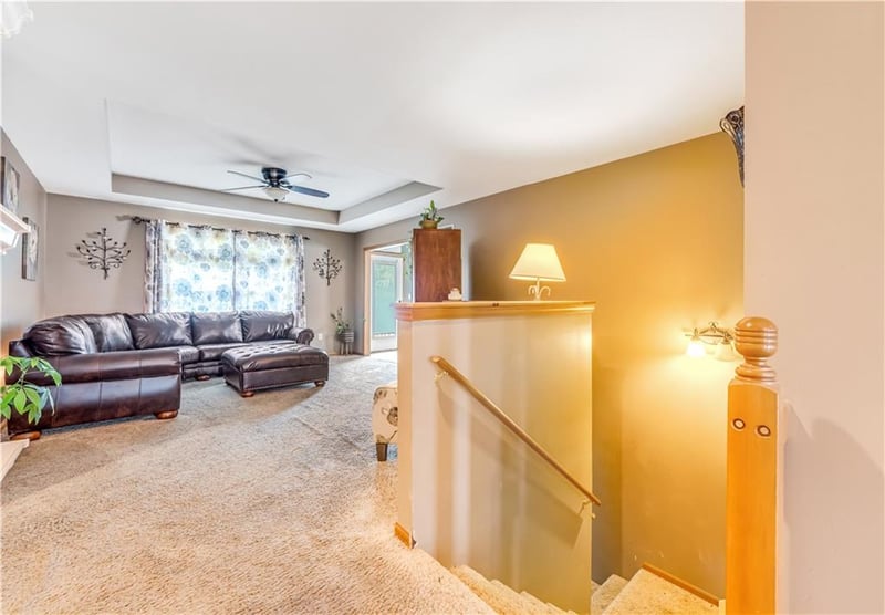 114 Shady Ln, Warrensburg, MO 64093