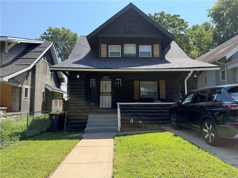 4009 S Benton Ave, Kansas City, MO 64130