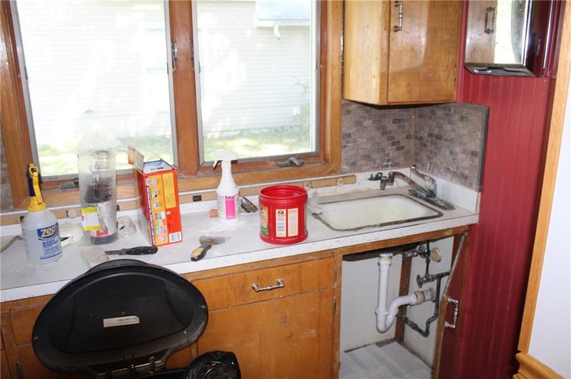 423 Washington Ave, Iola, KS 66749