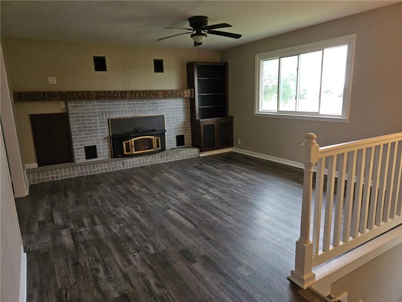 1782 California Rd, Pomona, KS 66076
