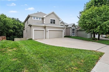 5821 Bedford Ave, Kansas City, MO 64151