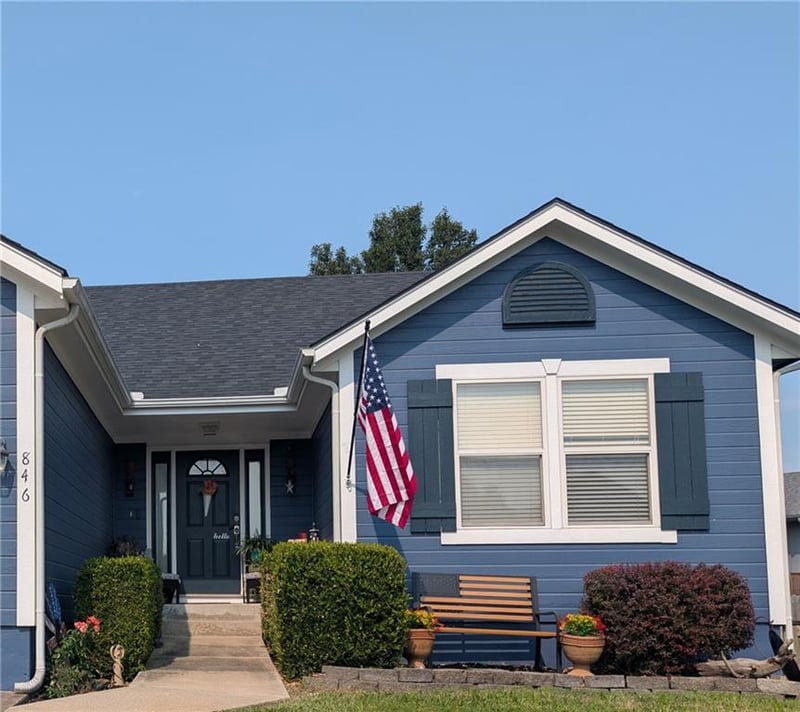 846 SW Country Hill Dr, Grain Valley, MO 64029