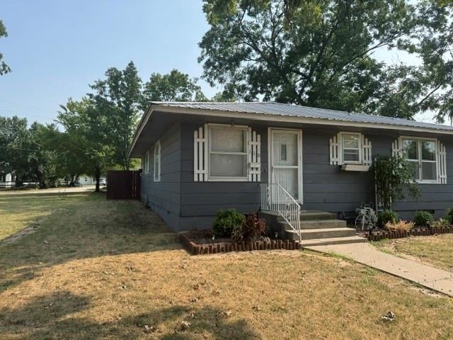 110 Church St, Caney, KS 67333