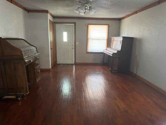 110 Church St, Caney, KS 67333
