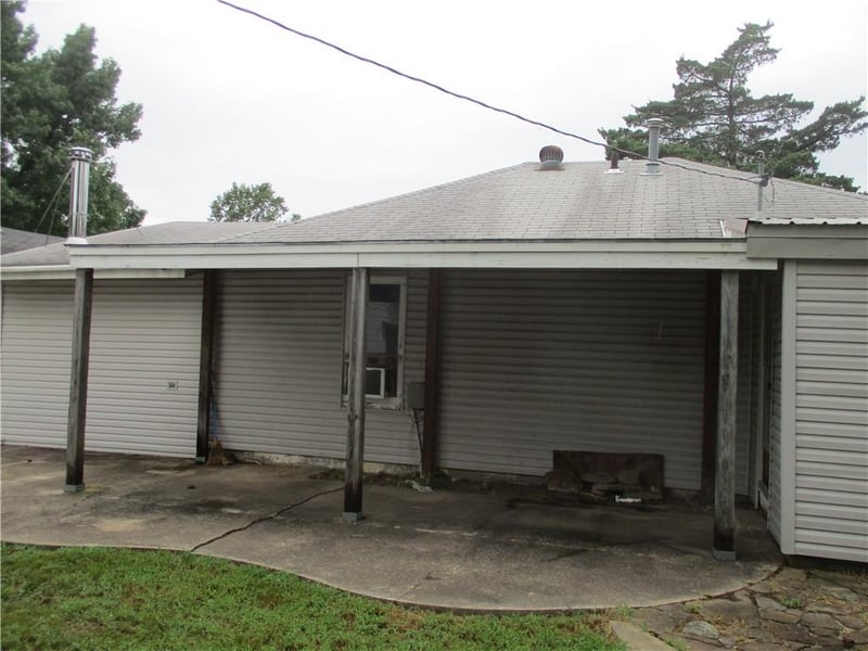 510 Vermont Ave, Columbus, KS 66725