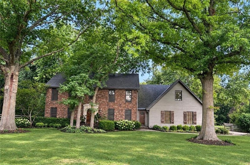 14900 Rosehill Rd, Olathe, KS 66062