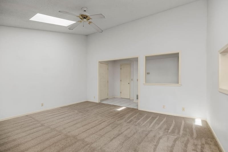 4025 S Crysler #80 Ave, Independence, MO 64055