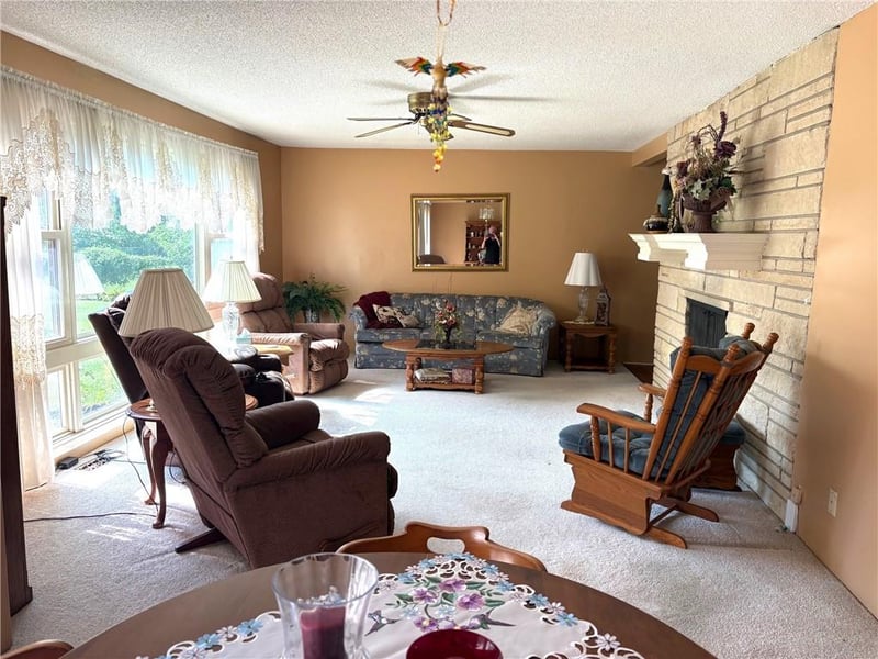 1024 17th Pl, Independence, KS 67301