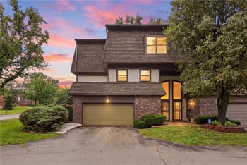 10162 Locust St #8, Kansas City, MO 64131