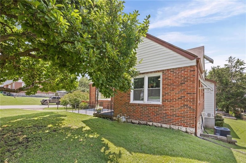 3701 Gibbs Rd, Kansas City, KS 66106