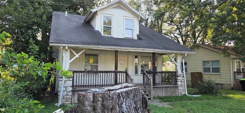 121 N Ash Ave, Independence, MO 64053