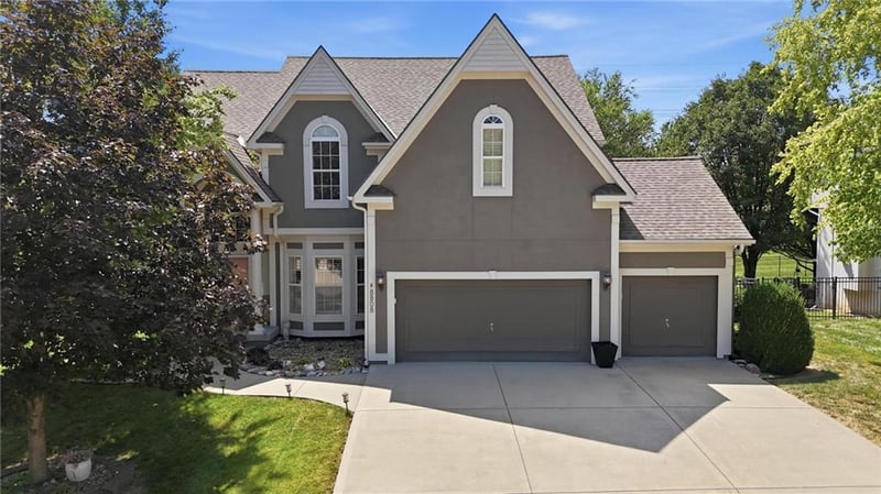 8808 Oxford Ave, Kansas City, MO 64157