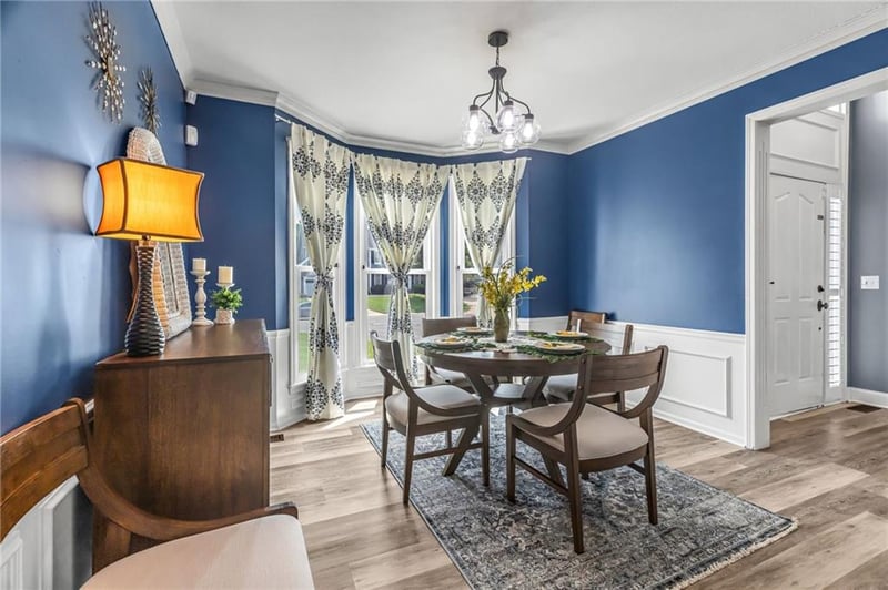 324 Bradford St, Lee's Summit, MO 64064