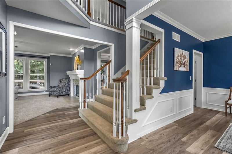 324 Bradford St, Lee's Summit, MO 64064