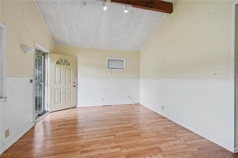2114 Mitchell St, Lawrence, KS 66046