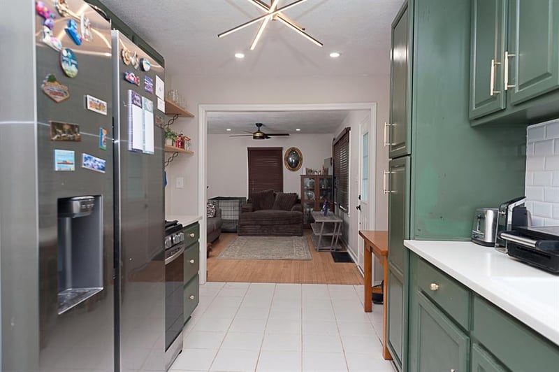 10813 58th Ter, Raytown, MO 64133