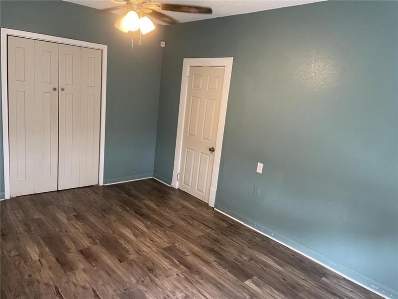 1107 Nelson St, Webb City, MO 64870