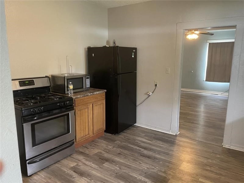 1107 Nelson St, Webb City, MO 64870