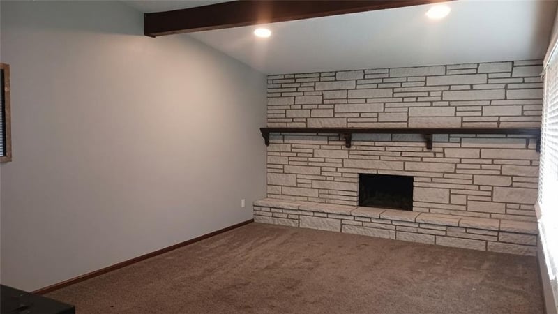 517 Brown Circle Dr, Osawatomie, KS 66064