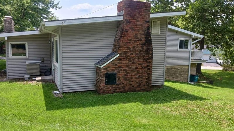 517 Brown Circle Dr, Osawatomie, KS 66064