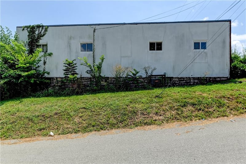 2701 Blue Ridge Blvd, Independence, MO 64052