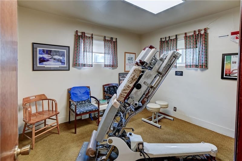 2701 Blue Ridge Blvd, Independence, MO 64052