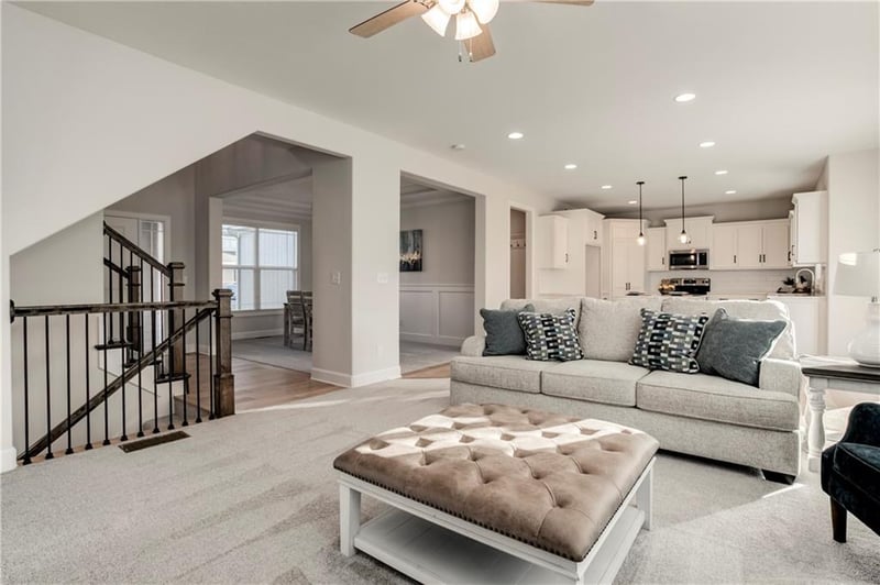 28501 161st Ter, Gardner, KS 66030