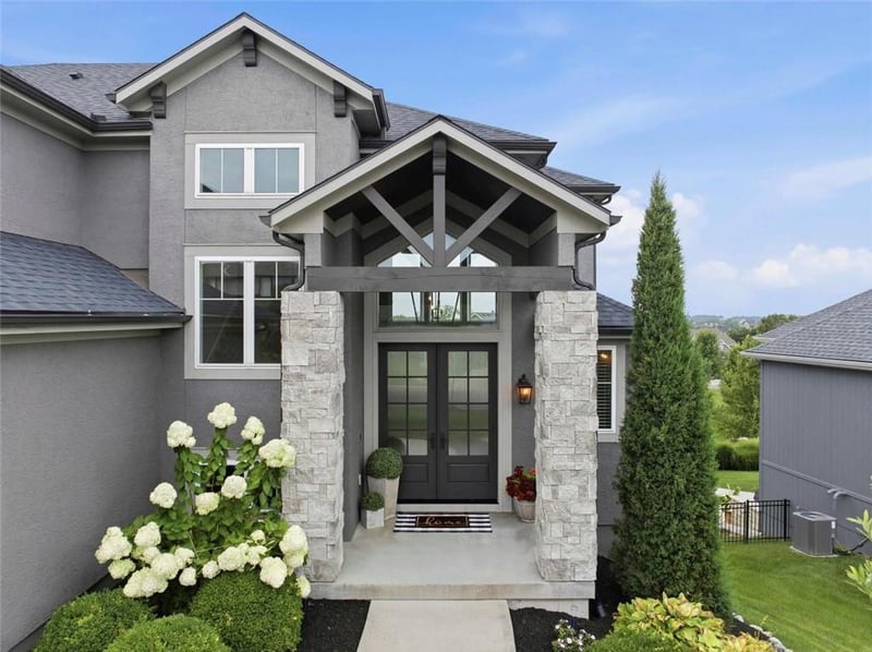 9784 Houston St, Lenexa, KS 66227