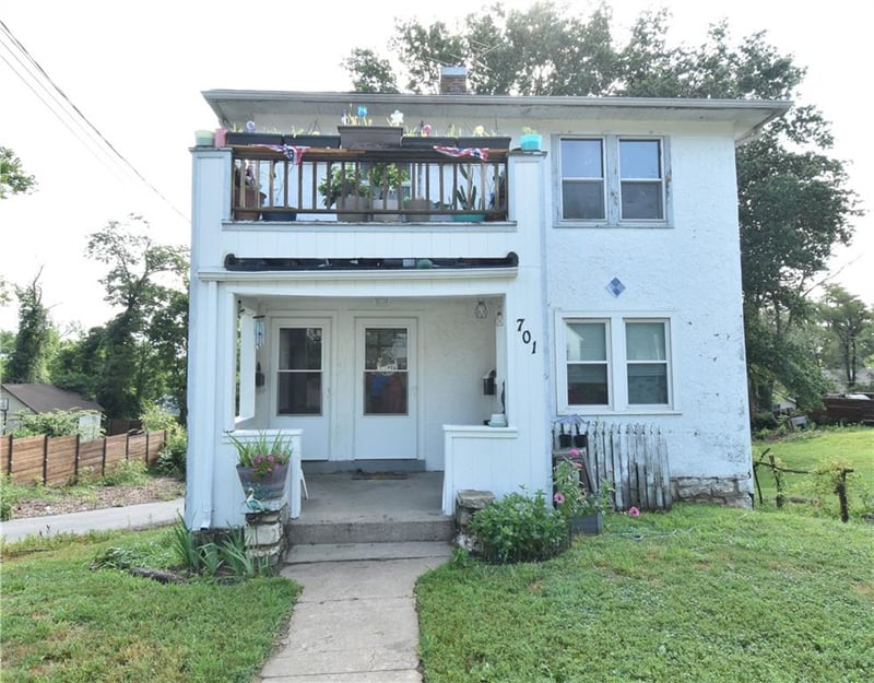 701 Old Orchard Ave, Excelsior Springs, MO 64024