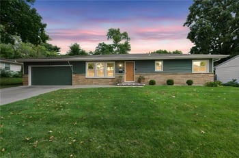 1630 NE 48th Ter, Kansas City, MO 64118