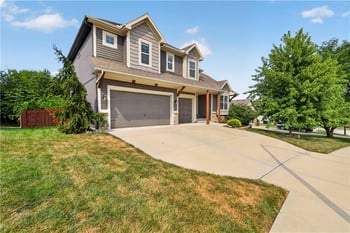 4410 NE 78th St, Kansas City, MO 64119
