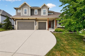 4410 NE 78th St, Kansas City, MO 64119