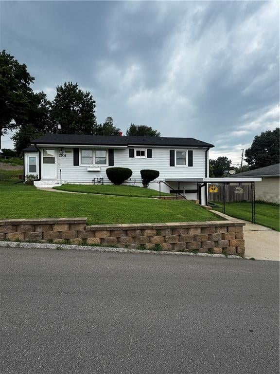 2705 Cedar St, St Joseph, MO 64503
