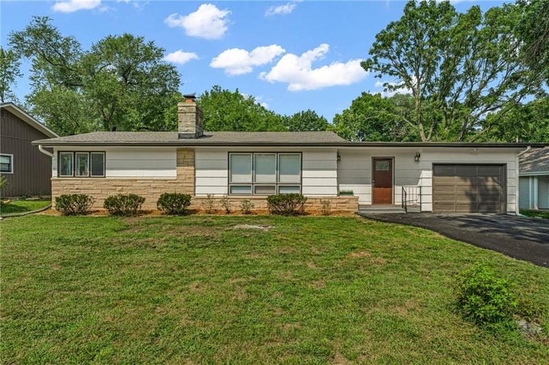 2009 Learnard Ave, Lawrence, KS 66046