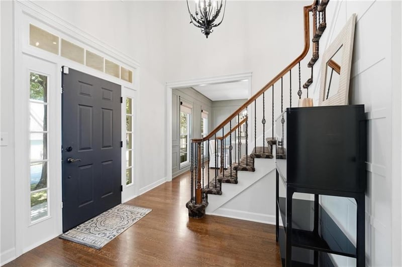 5303 NW 60th Ter, Kansas City, MO 64151