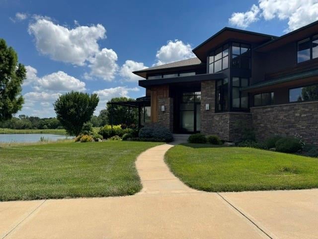 15201 Bond St, Overland Park, KS 66221