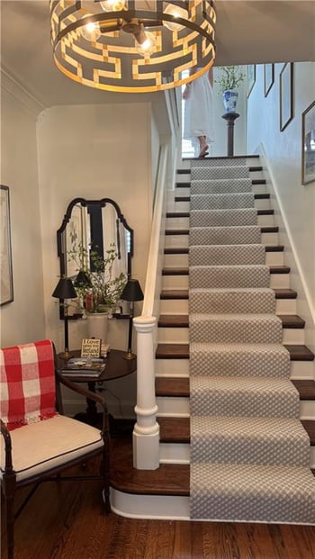 6425 Summit St, Kansas City, MO 64113