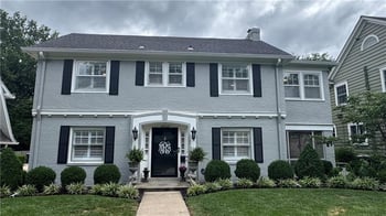 6425 Summit St, Kansas City, MO 64113