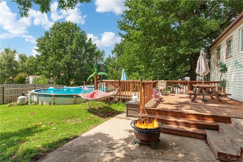 16409 31st Ter, Independence, MO 64055