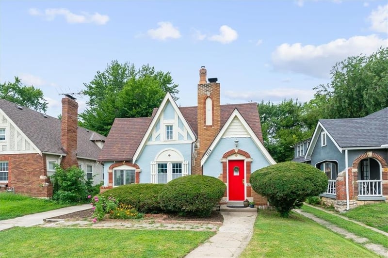 7214 Highland Ave, Kansas City, MO 64131