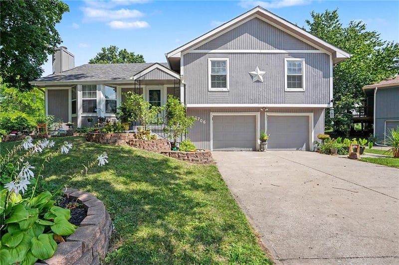 1706 114th St, Kansas City, MO 64155