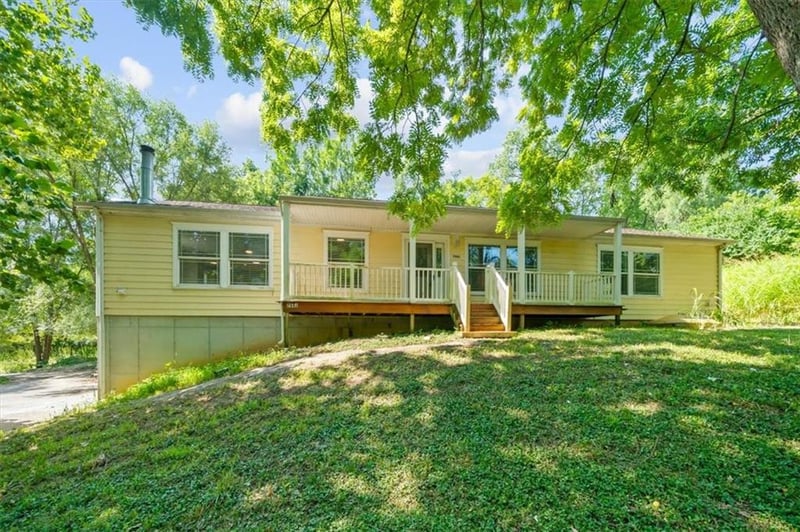 7941 Parkview Ave, Kansas City, KS 66109