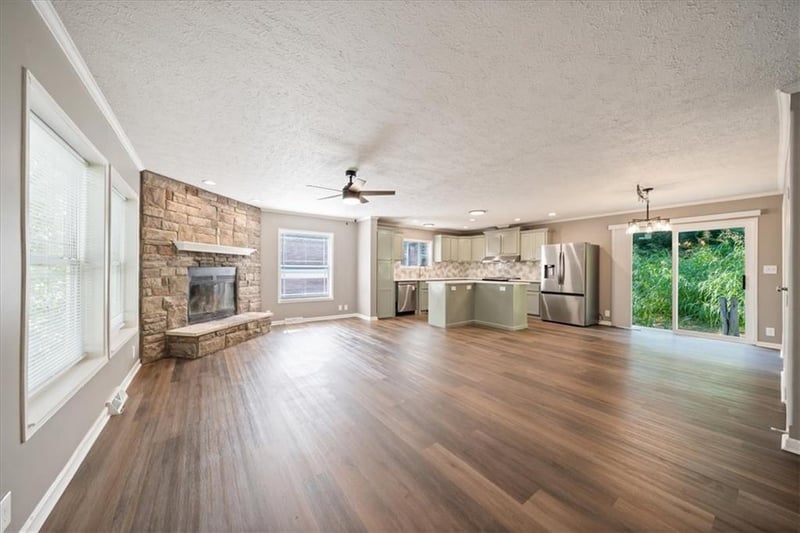 7941 Parkview Ave, Kansas City, KS 66109