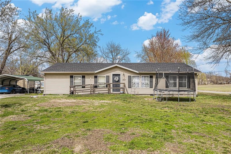 405 Falletti St, Frontenac, KS 66763