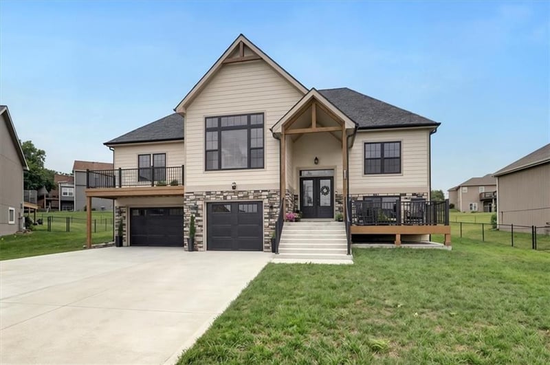 1603 Birdie Cir, Atchison, KS 66002