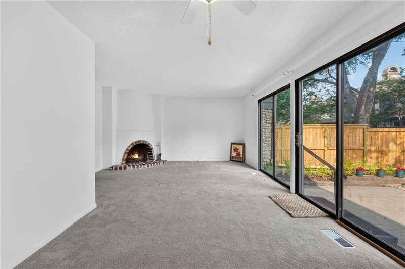 10215 Conser St, Overland Park, KS 66212