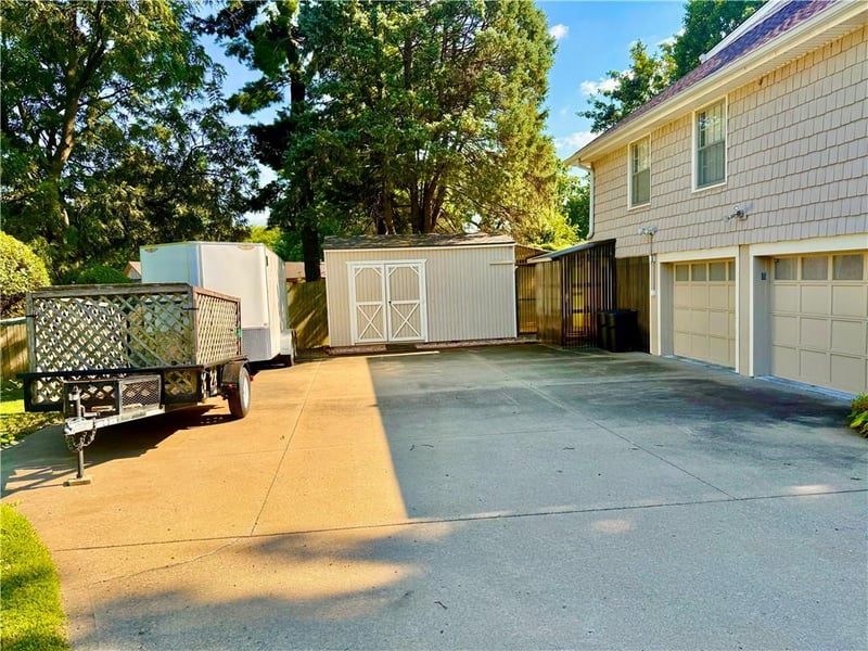 107 Winston Pl, St Joseph, MO 64506